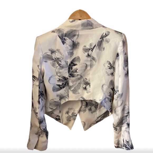 HAUTE HIPPIE White Printed Moto Blazer Jacket Size 0 Boho Silk Blend - Picture 4 of 8